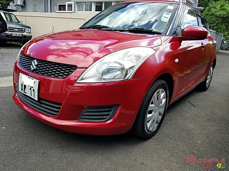 2011' Suzuki Swift automatic photo #2