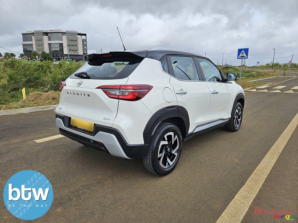 2022' Nissan Magnite Acenta Plus photo #4