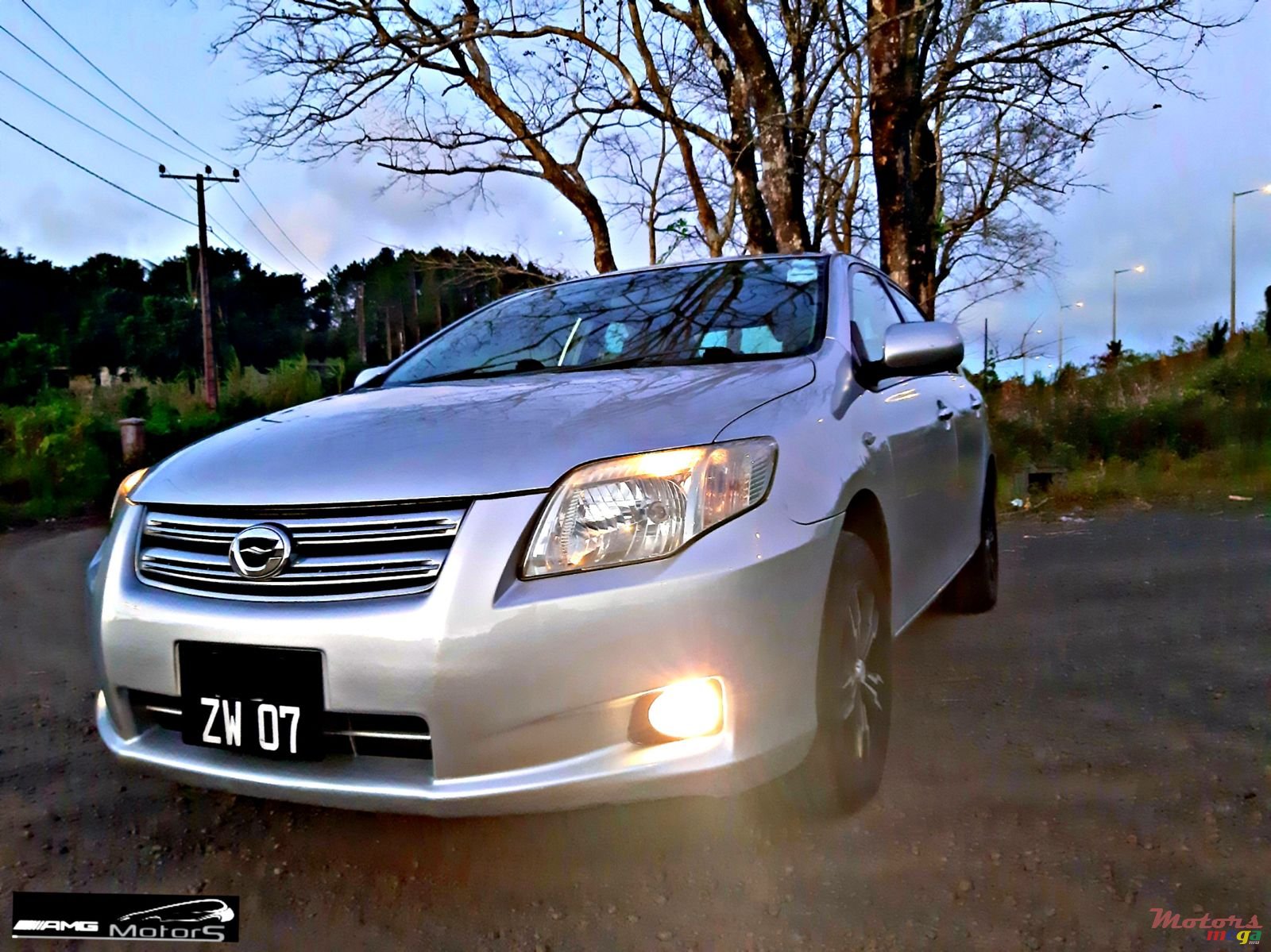 2007' Toyota Axio X photo #1