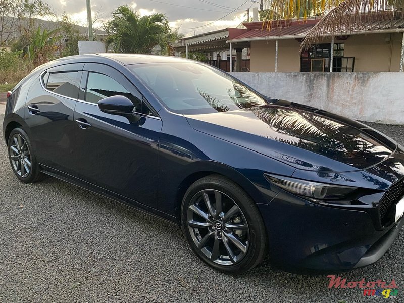 2023' Mazda 3 High_Plus SkyActiv G photo #2