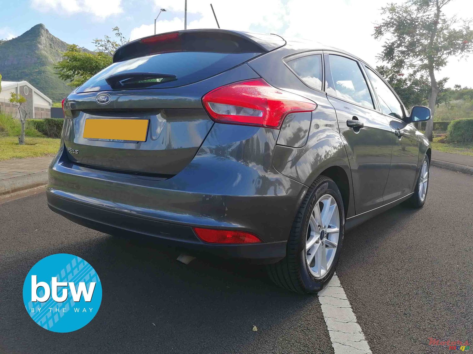 2018' Ford Focus photo #3