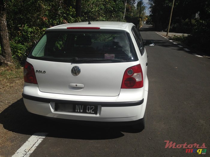 2002' Volkswagen Polo photo #3