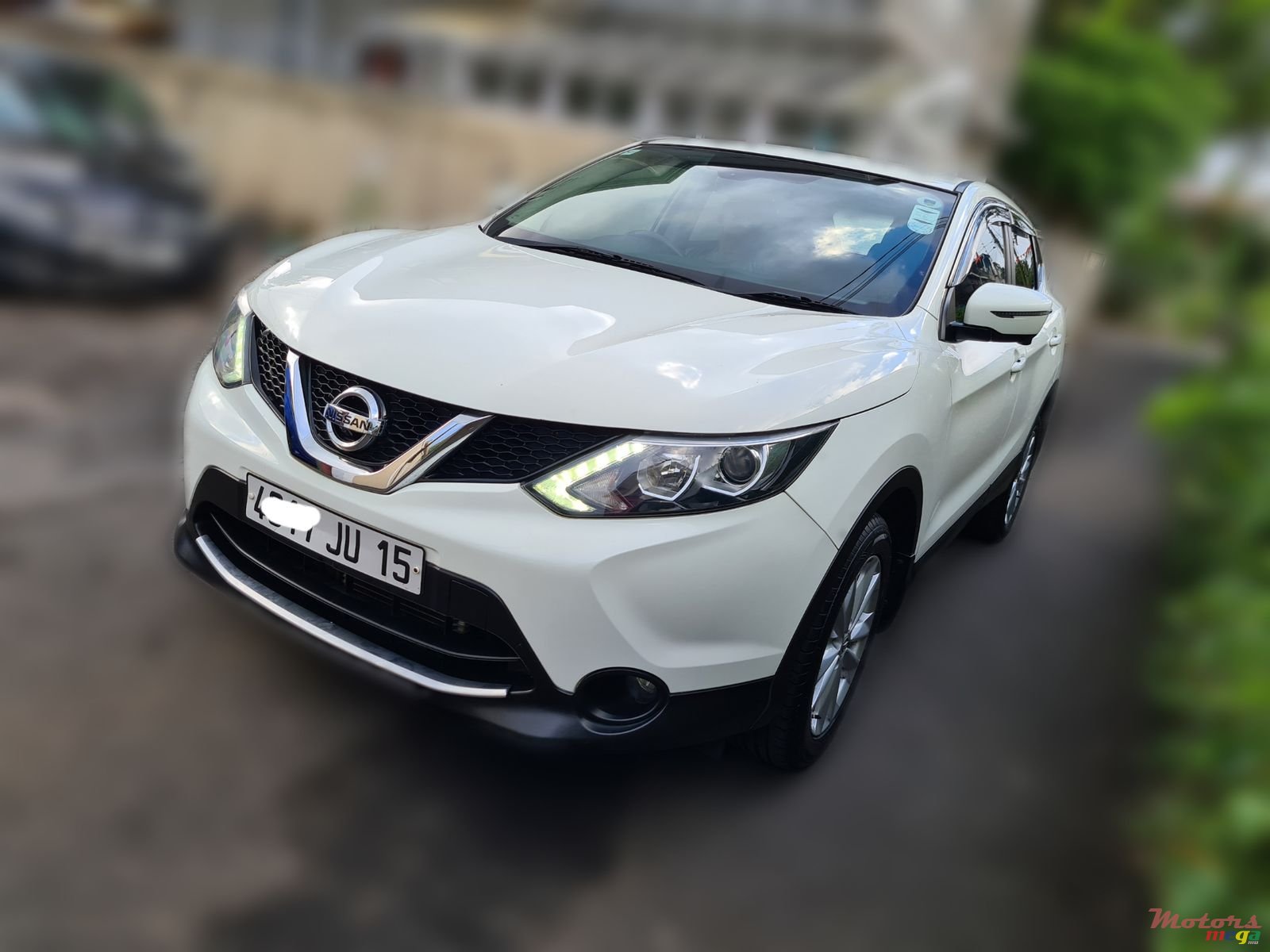 2015' Nissan Qashqai Acenta Automatic photo #2