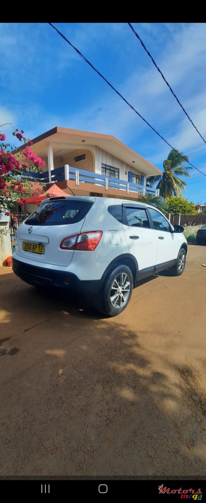 2012' Nissan Qashqai photo #2