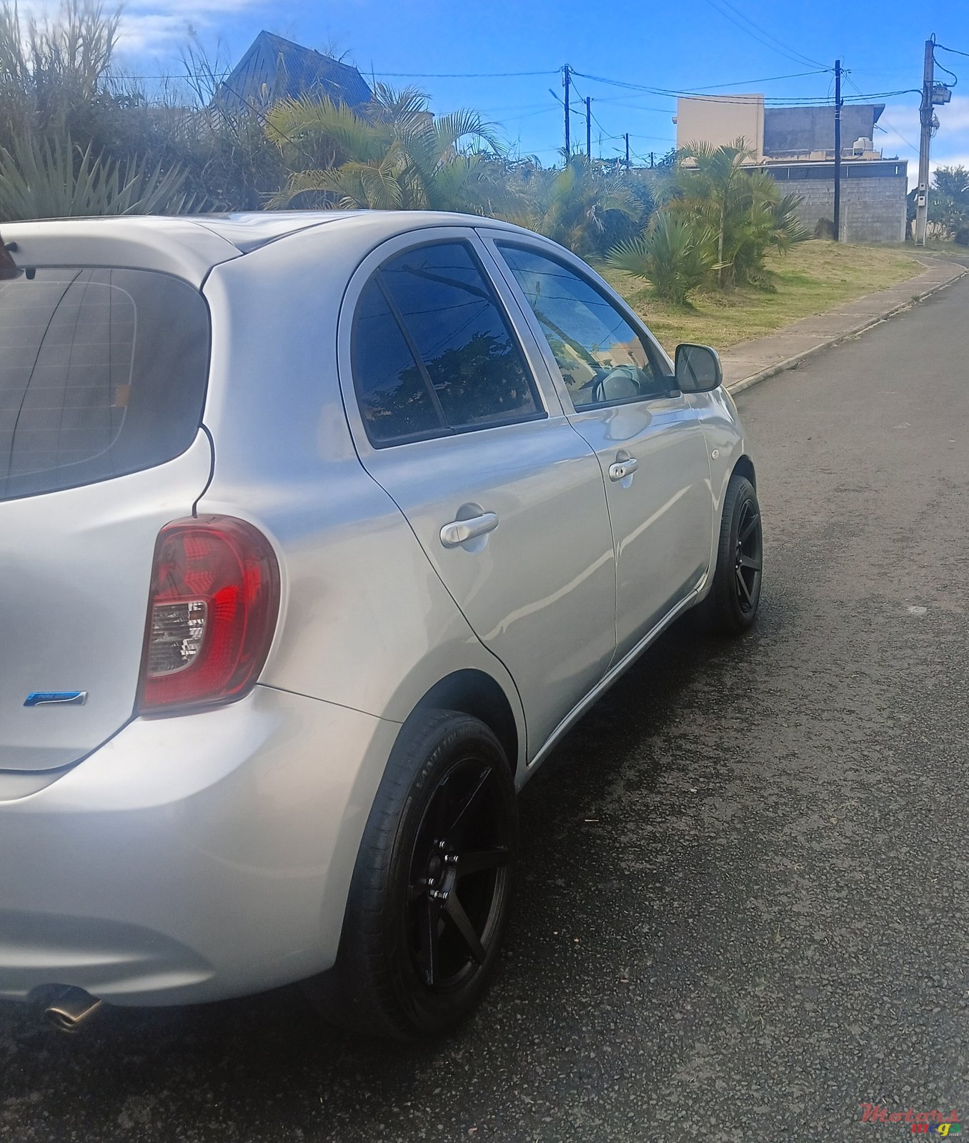 2013' Nissan March photo #3