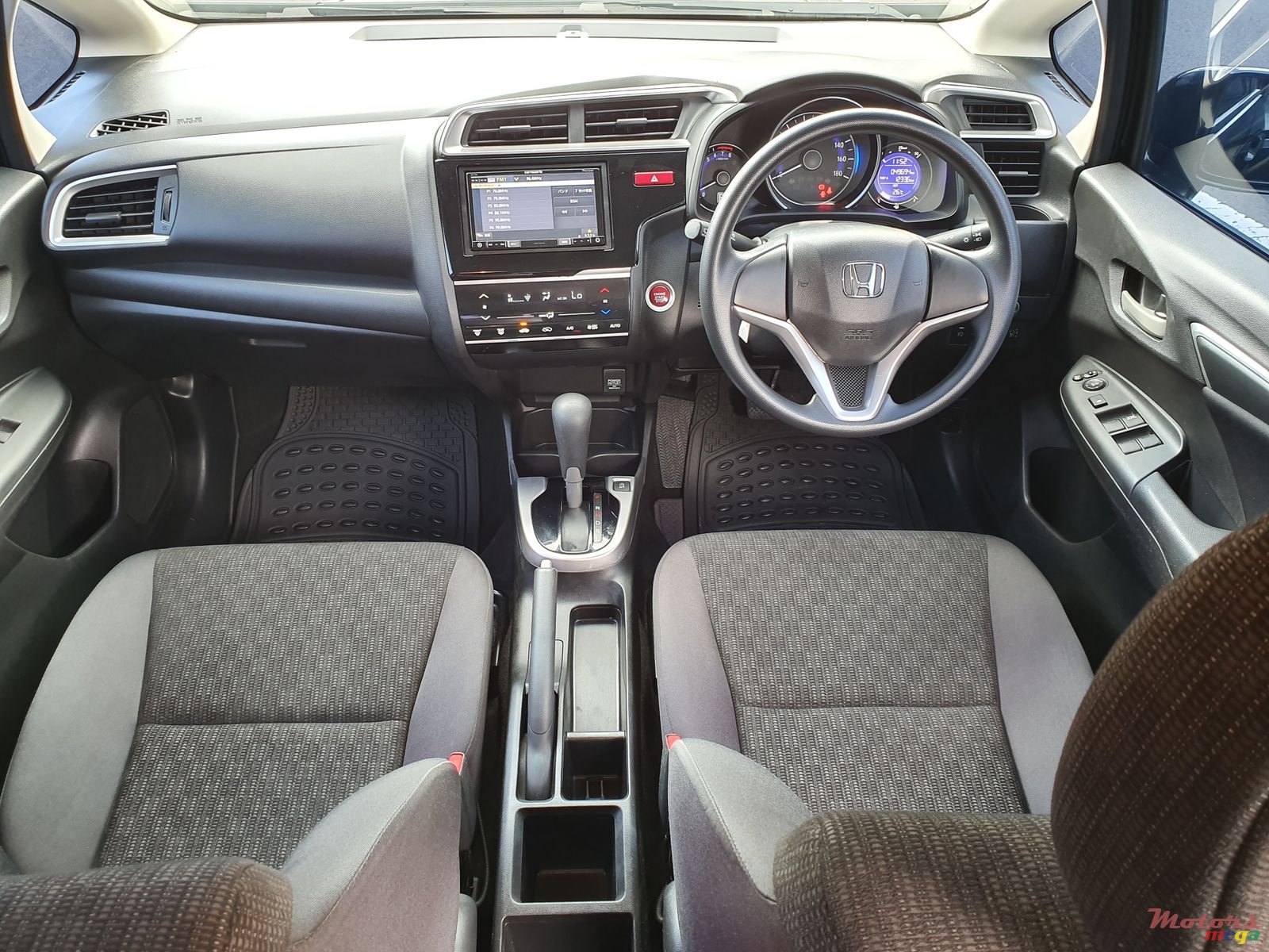 2016' Honda Fit photo #5