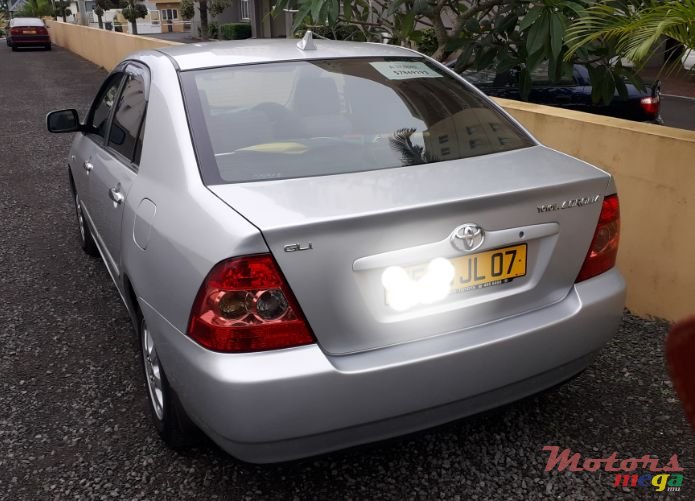 2007' Toyota Corolla photo #2