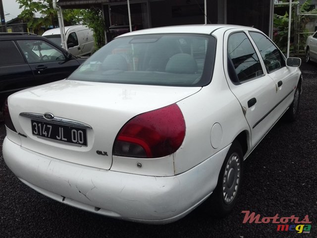 2000' Ford Mondeo photo #6