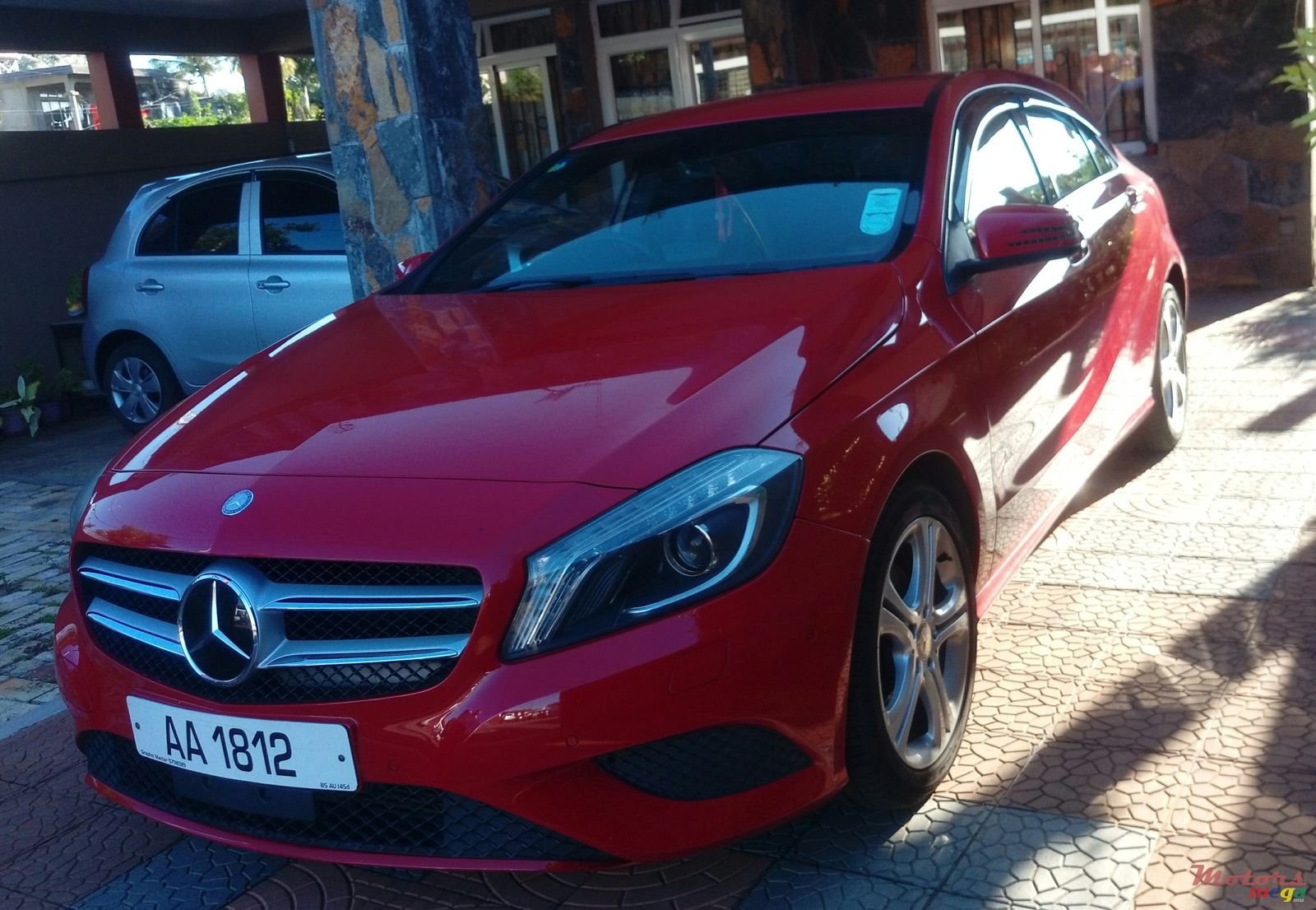 2013' Mercedes-Benz A 180 photo #2