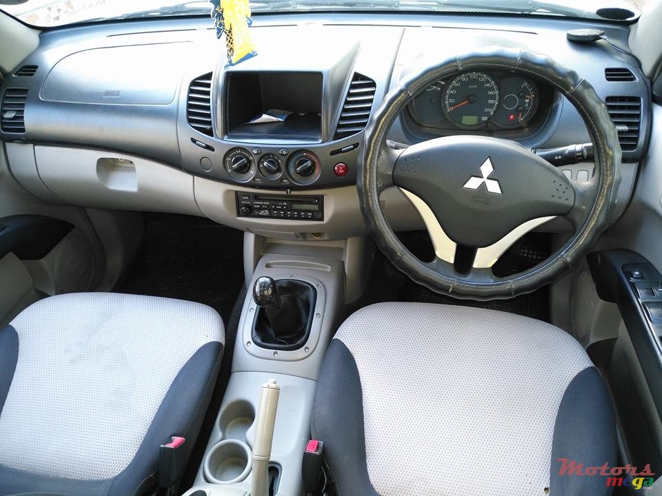 2008' Mitsubishi L 200 Sportero photo #6