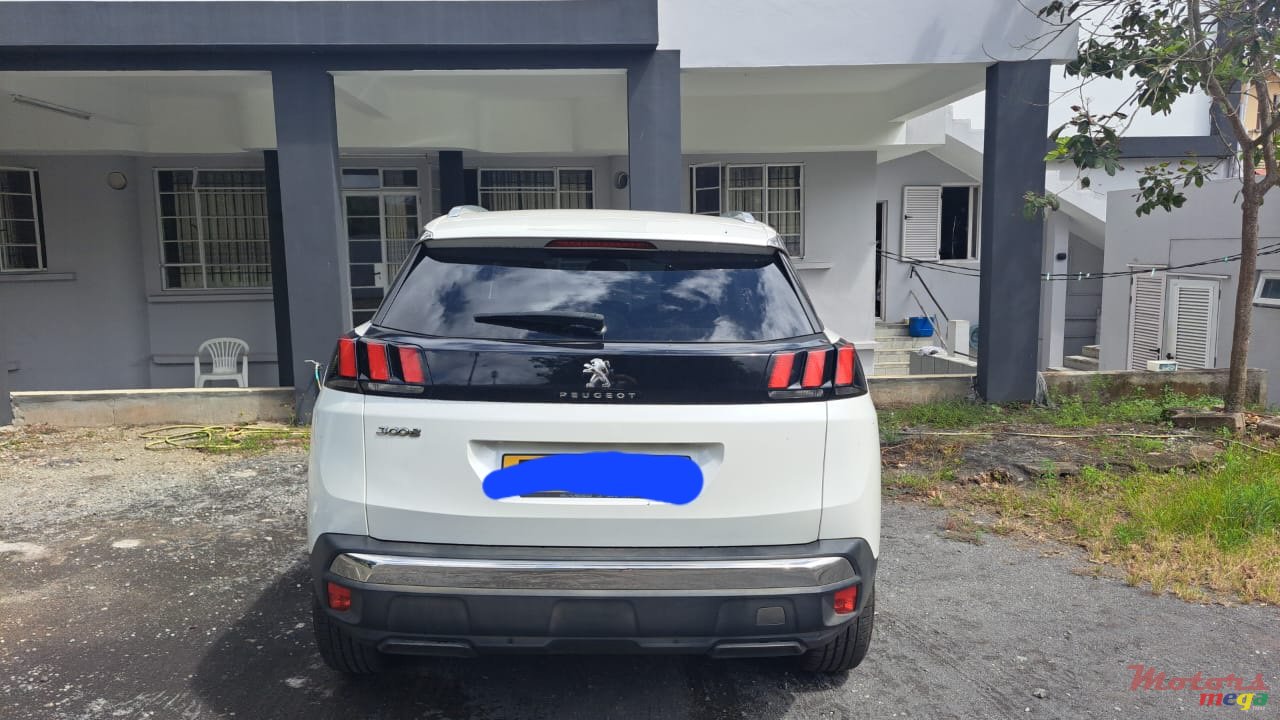 2019' Peugeot 3008 photo #1