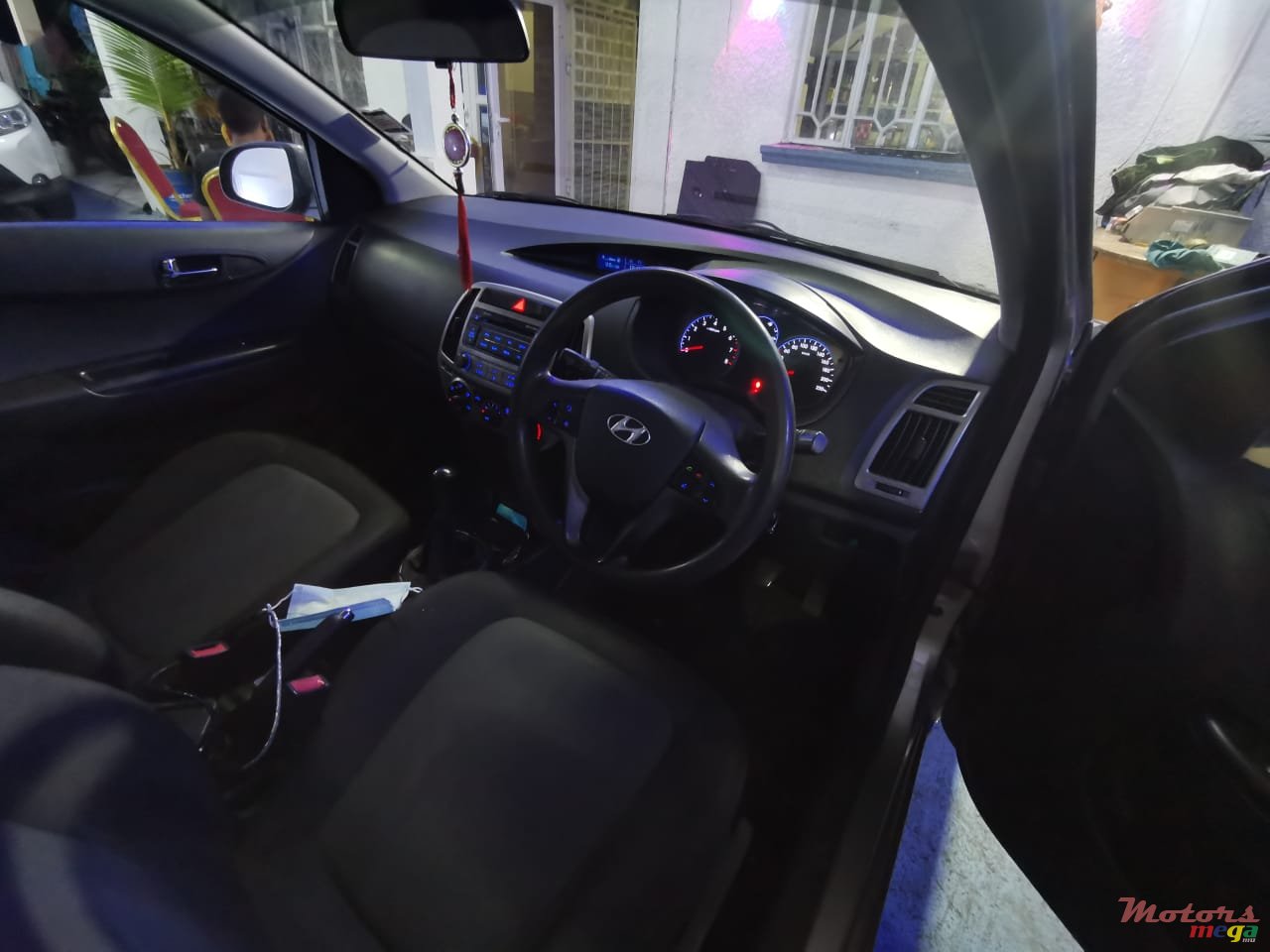 2014' Hyundai i20 EXCELLENT photo #6