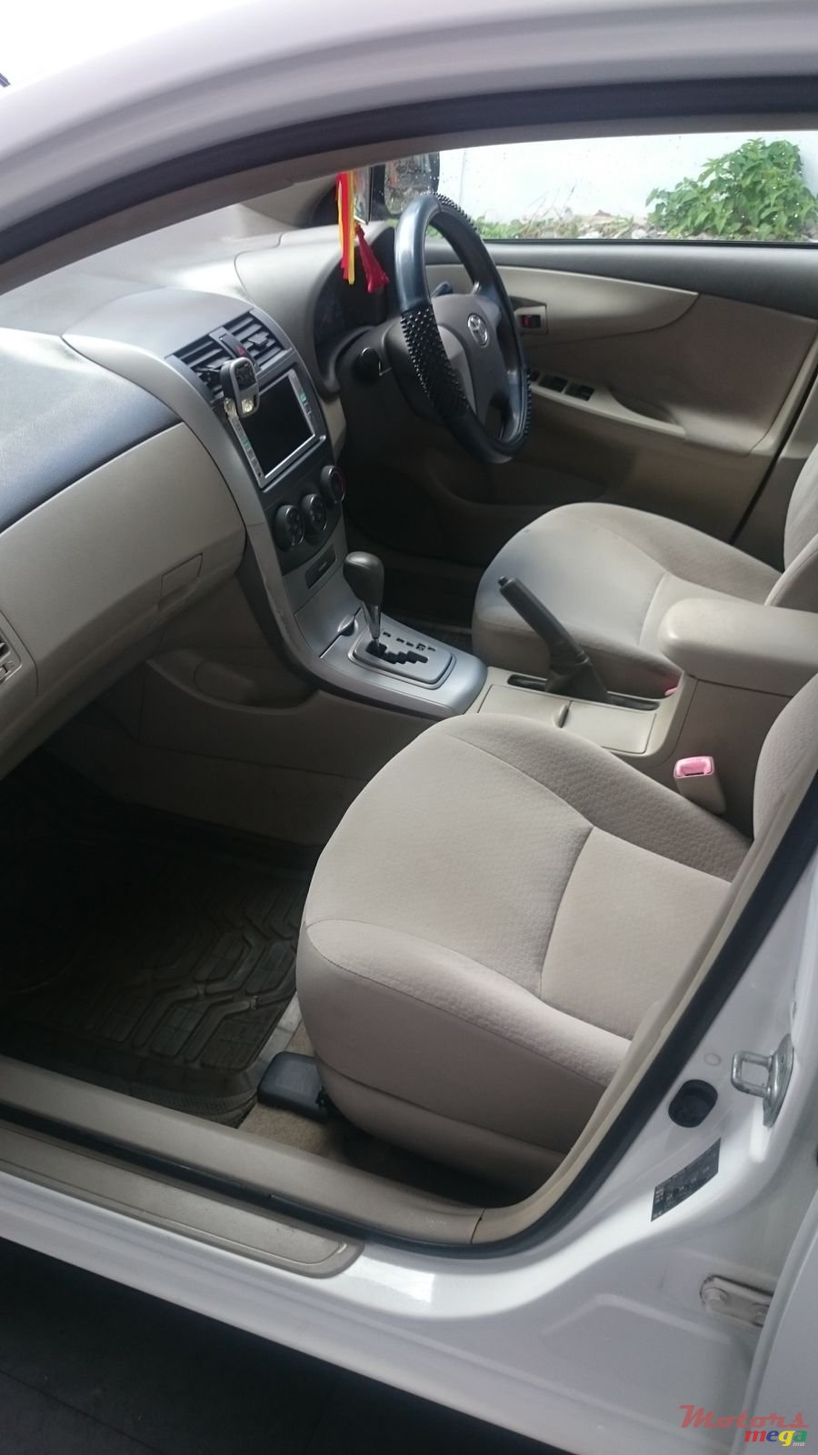 2009' Toyota Axio Grade X photo #5