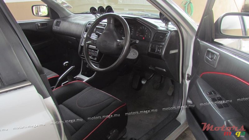 1997' Toyota None photo #2