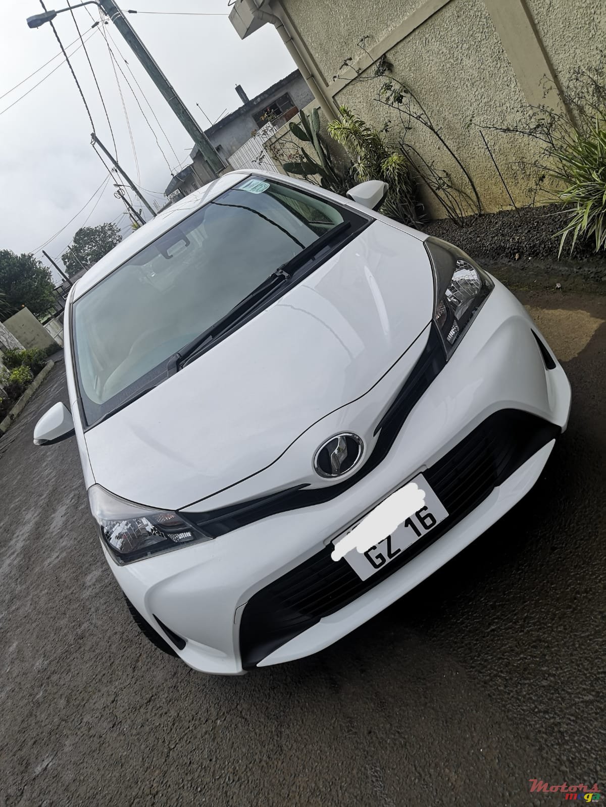 2016' Toyota Vitz 1300cc photo #1