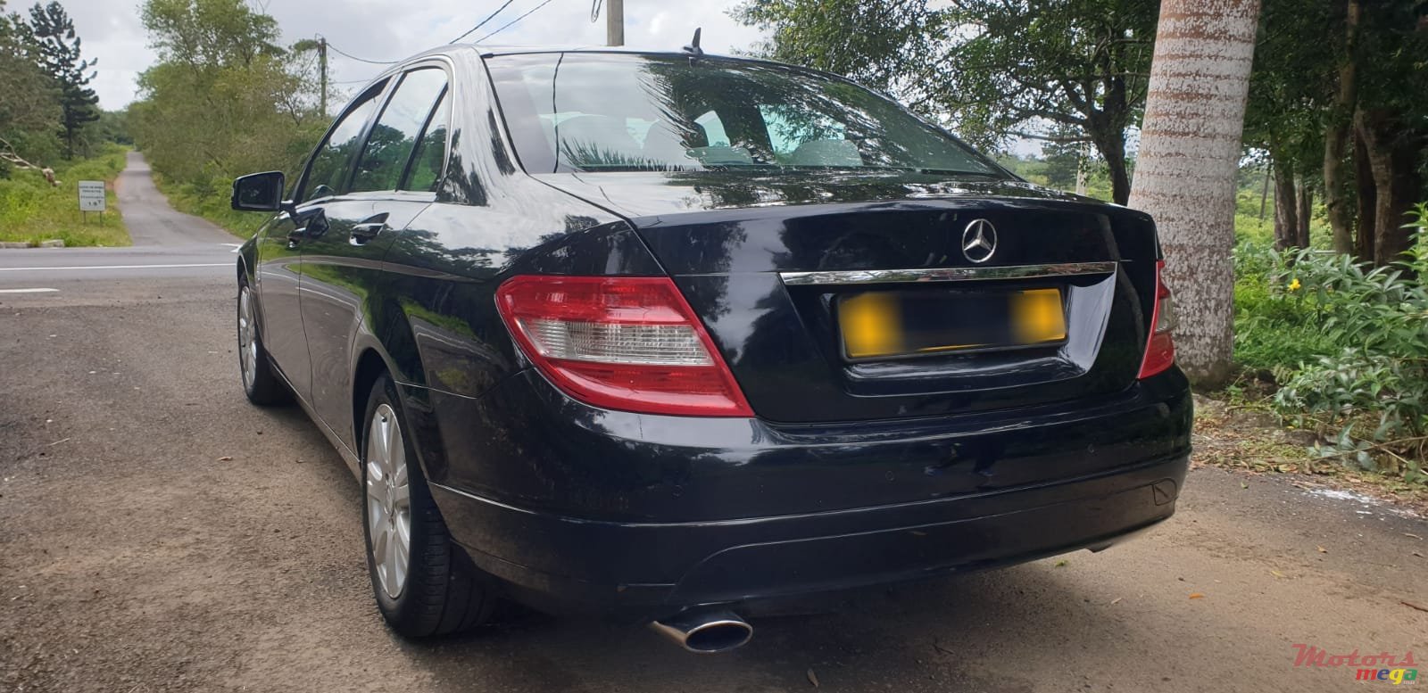 2010' Mercedes-Benz C 180 photo #5