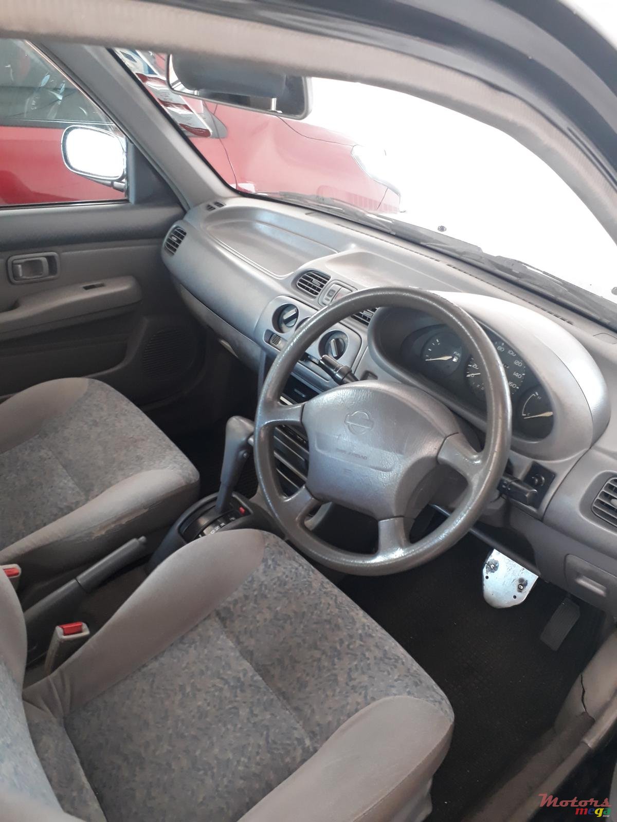 1997' Nissan March photo #6