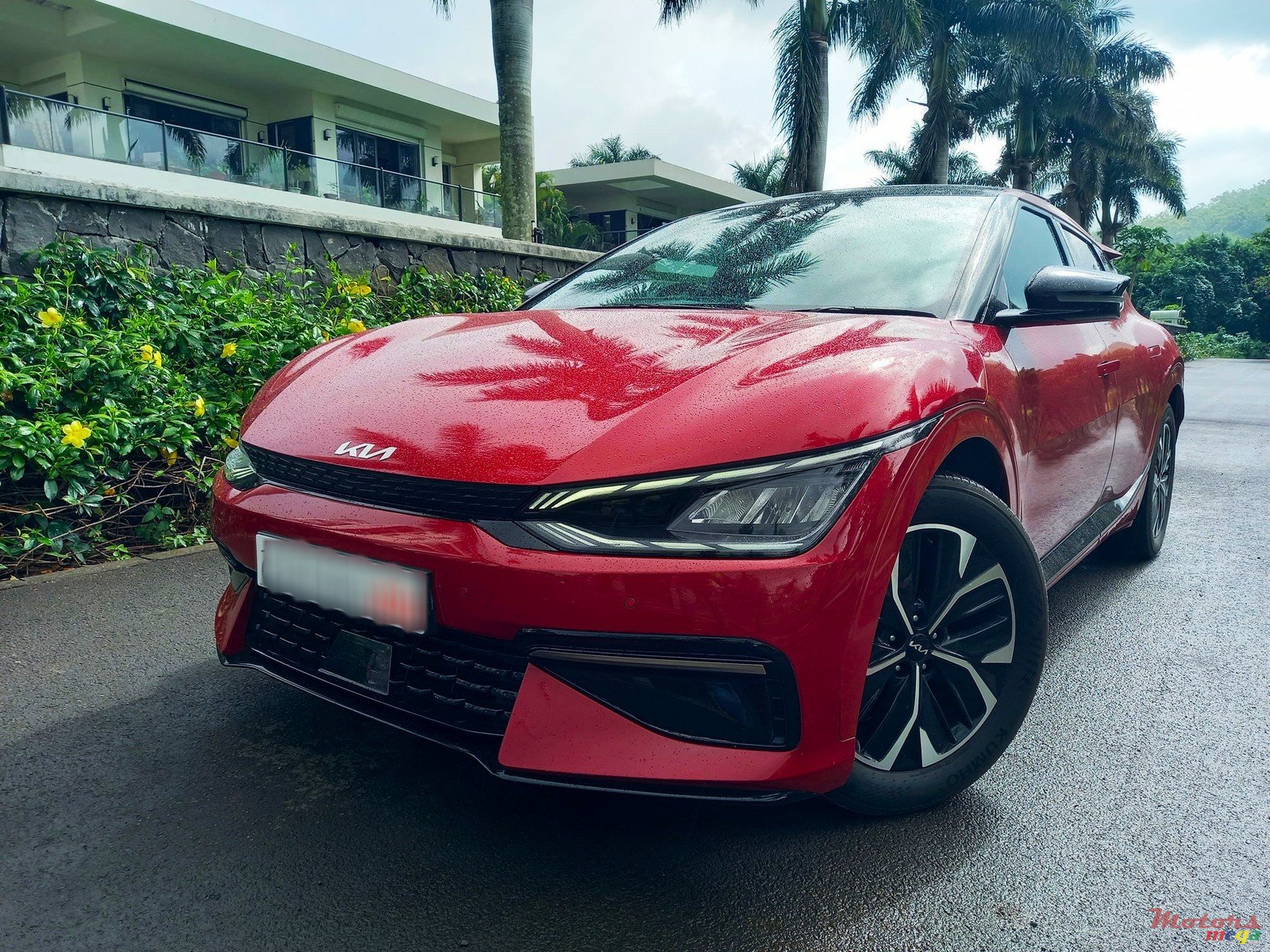 2022' Kia EV6 GT Line AWD SX Pack Long Range photo #1