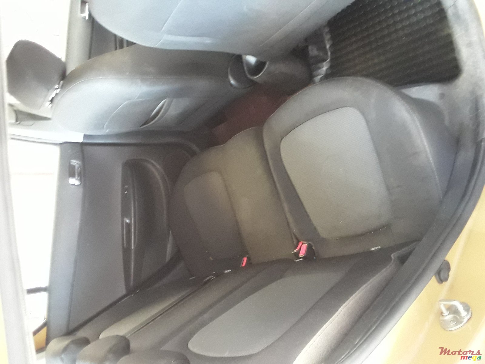 2015' Hyundai i20 photo #4