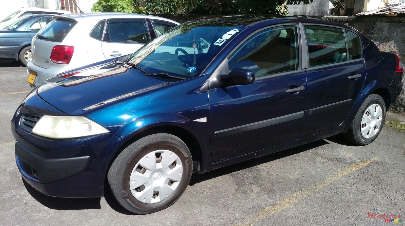 2007' Renault Megane photo #3