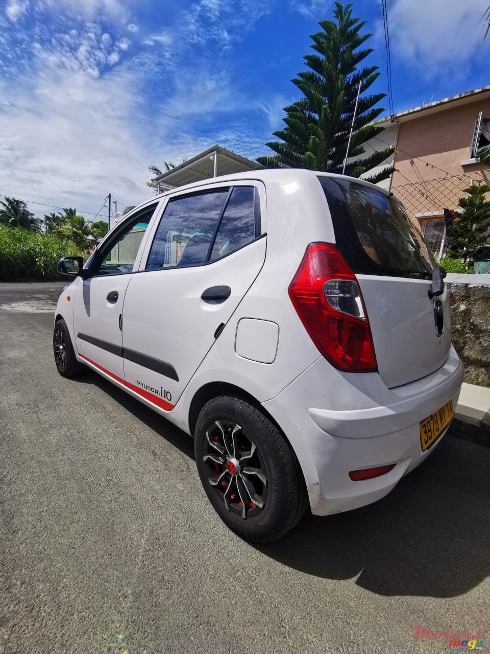 2014' Hyundai i10 photo #1