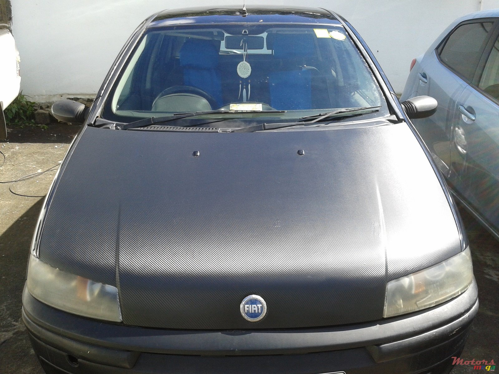 2002' Fiat Punto photo #1