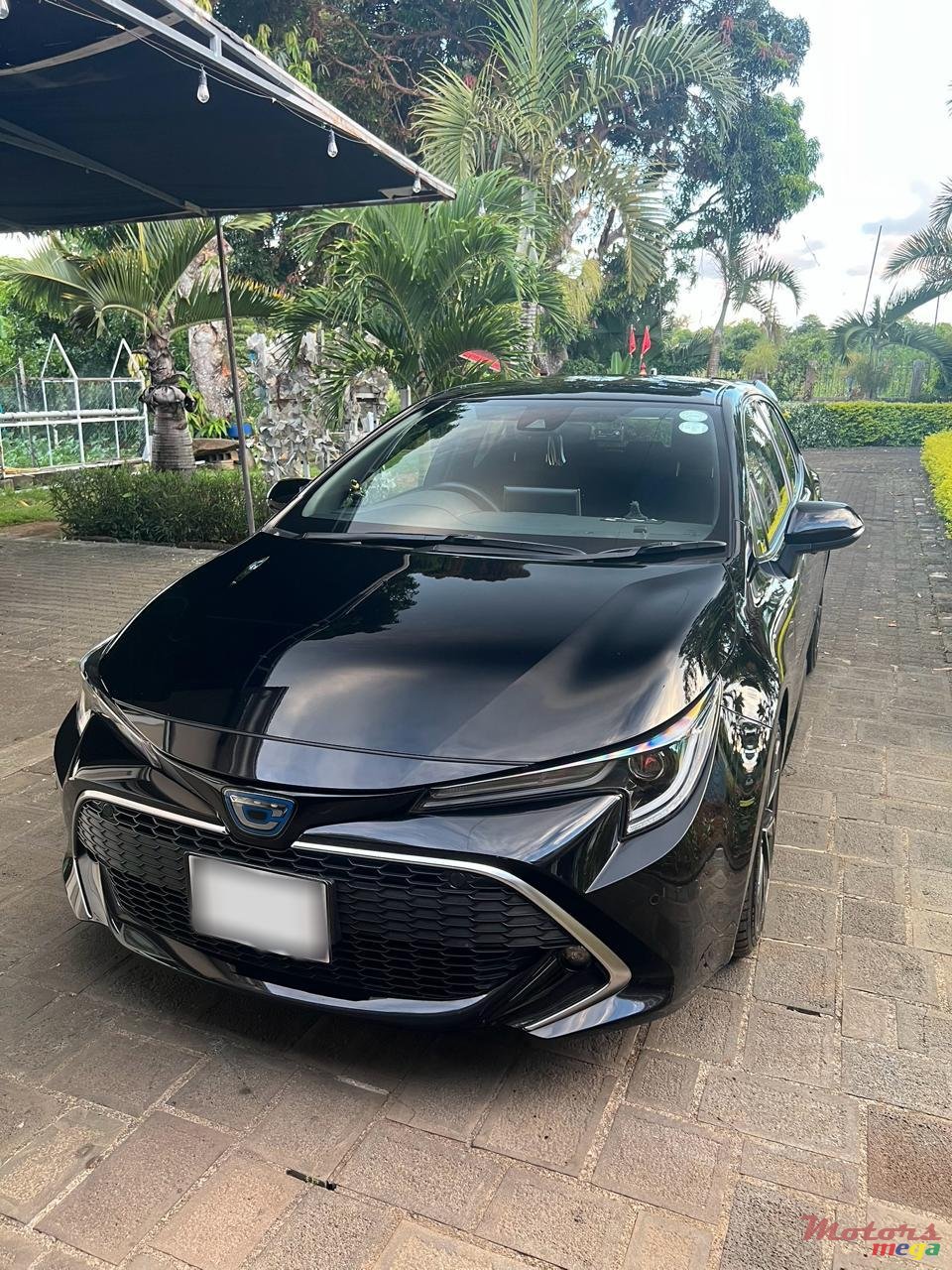 2021' Toyota Corolla GZ Sport Hybrid photo #3