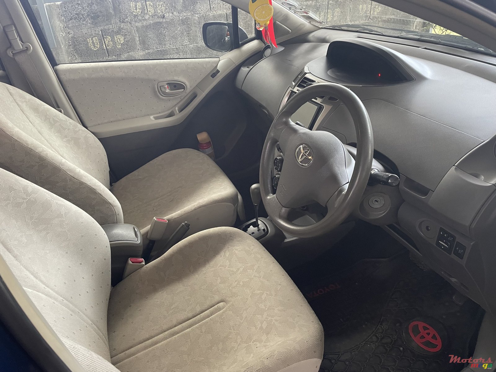 2009' Toyota Vitz Angel eyes, Led tailight photo #2