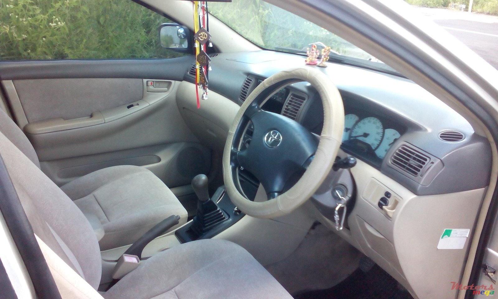 2001' Toyota Corolla photo #3