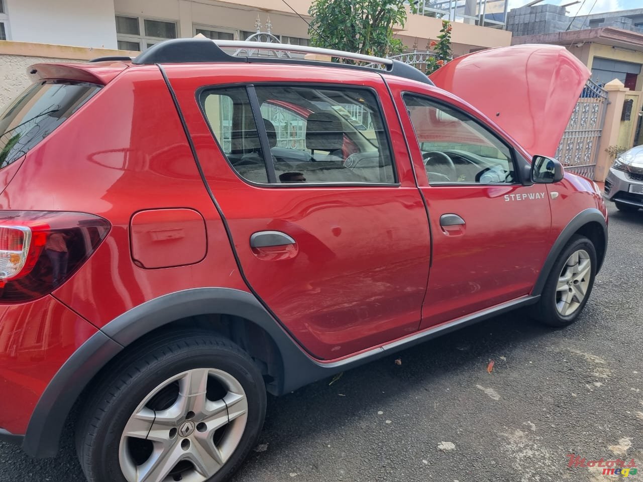 2016' Renault Sandero StepWay photo #5
