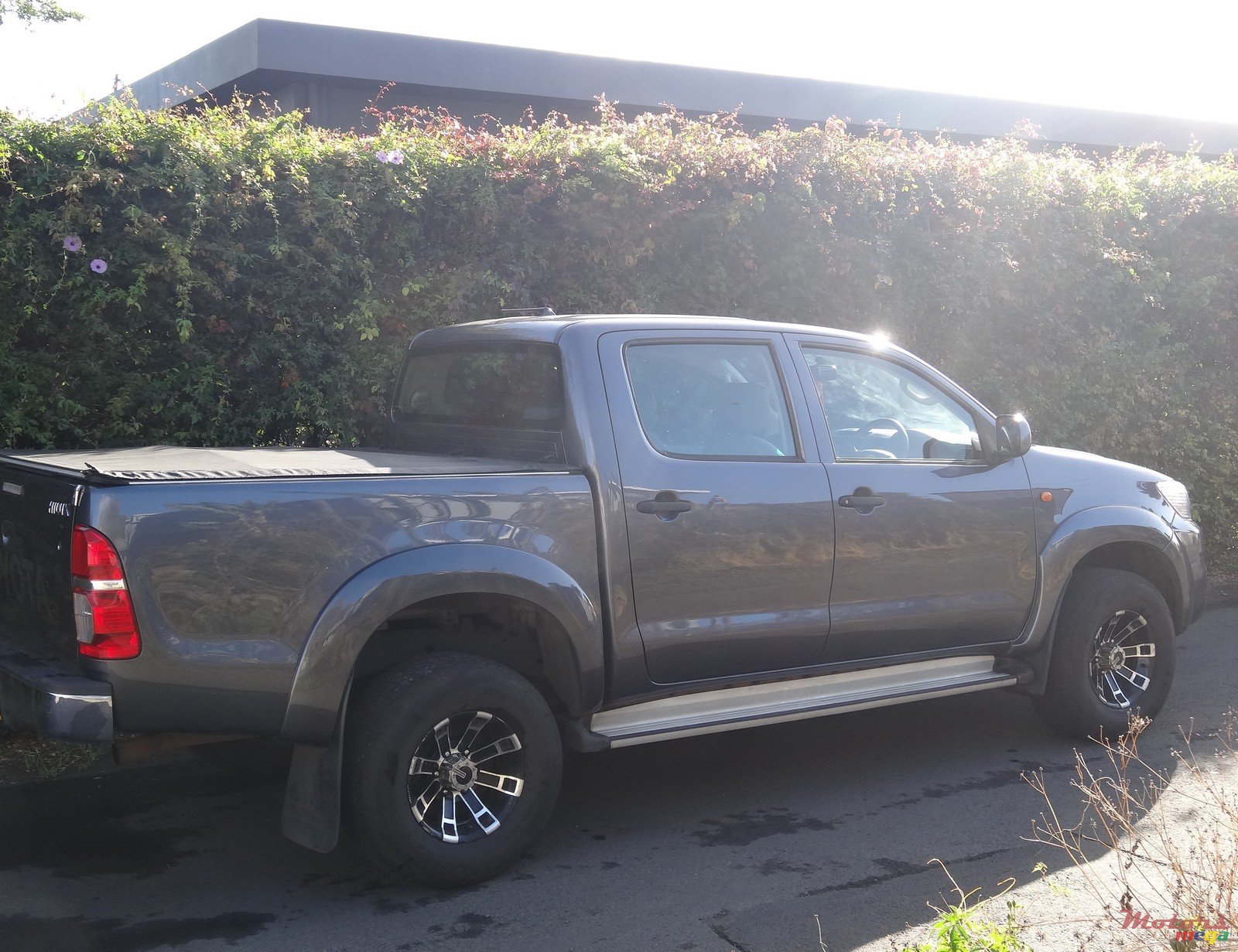 2012' Toyota photo #1