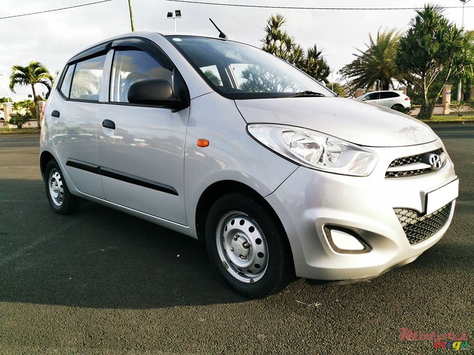 2015' Hyundai i10 photo #2