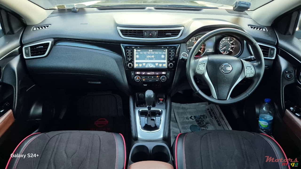 2015' Nissan Qashqai photo #6