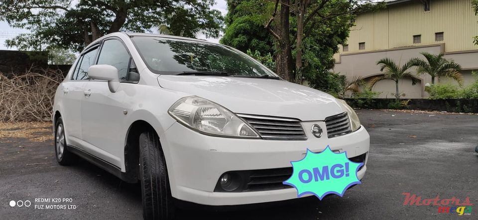 2007' Nissan Tiida photo #2