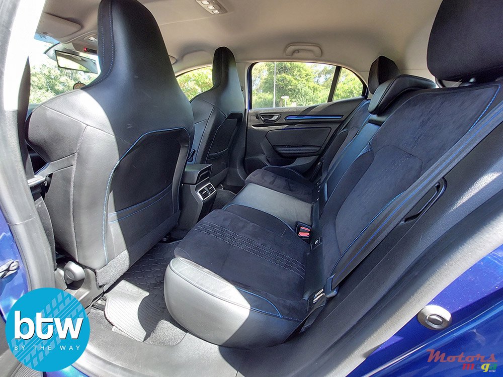 2017' Renault Megane photo #5