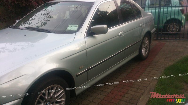 2000' BMW 520 photo #2