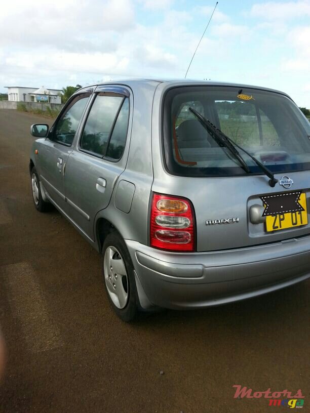 2001' Nissan Ak11 photo #1