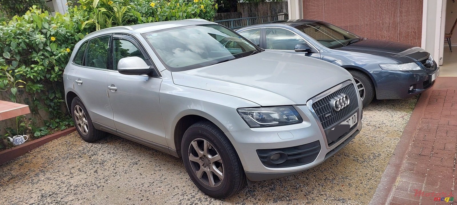 2010' Audi Q5 photo #6