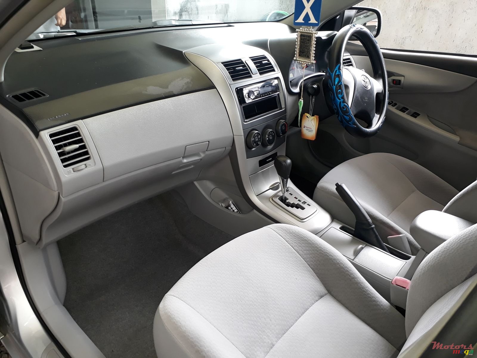 2010' Toyota Axio Private car photo #3