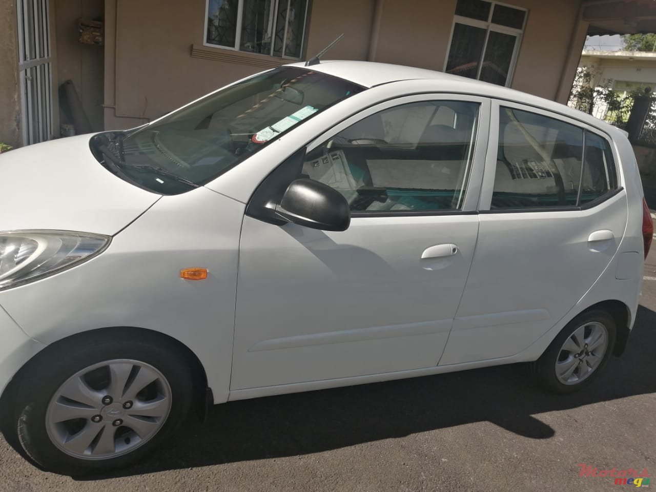 2012' Hyundai photo #5