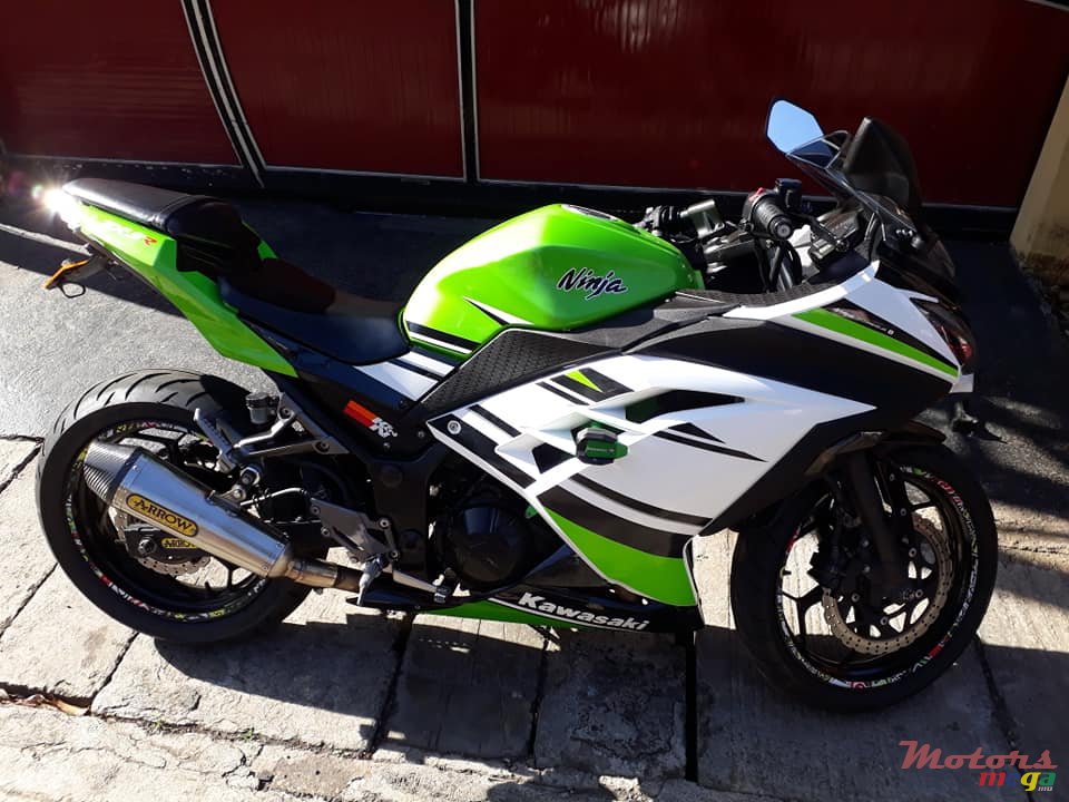 2015' Kawasaki Ninja photo #1