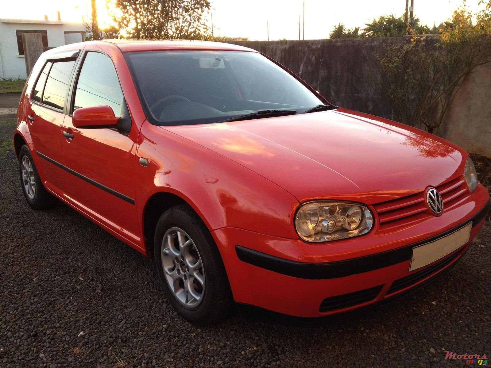 1999' Volkswagen Golf IV photo #1