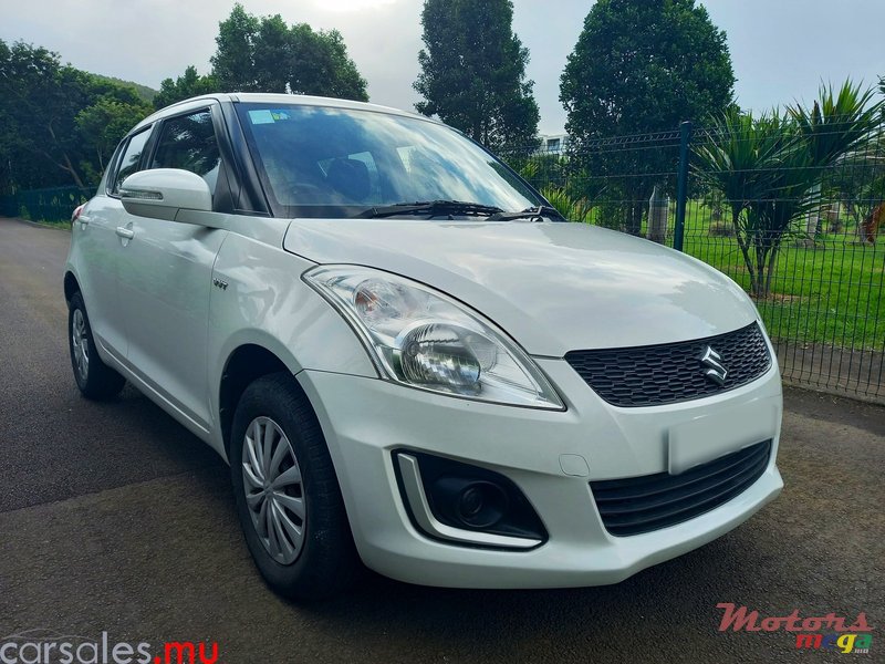 2018' Suzuki Swift 1.2 photo #1