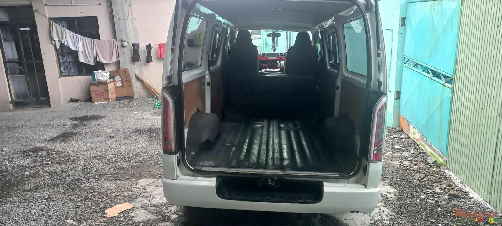 2016' Toyota photo #5