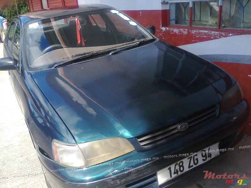 1994' Toyota Corona photo #1