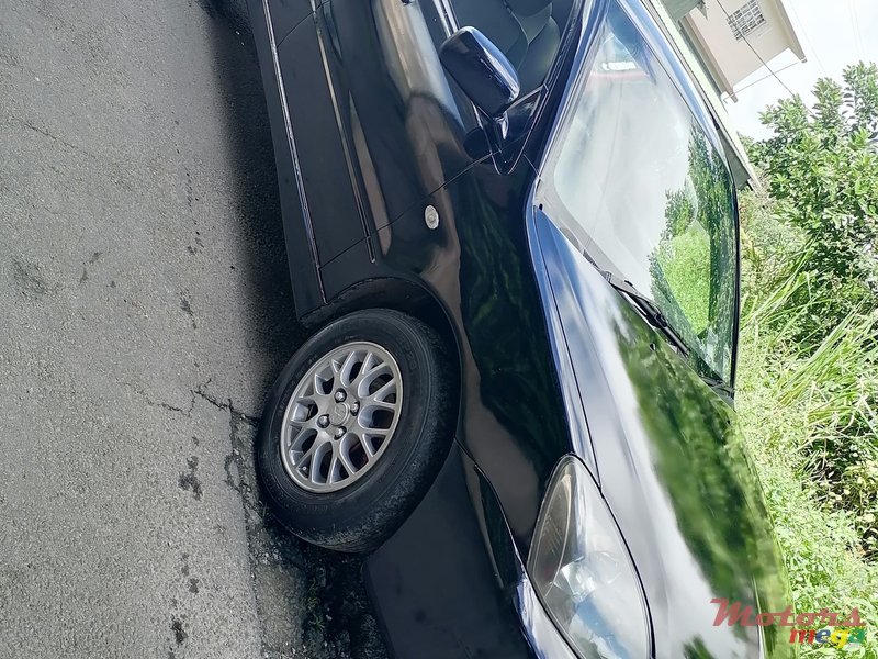 2008' Mitsubishi Lancer photo #2