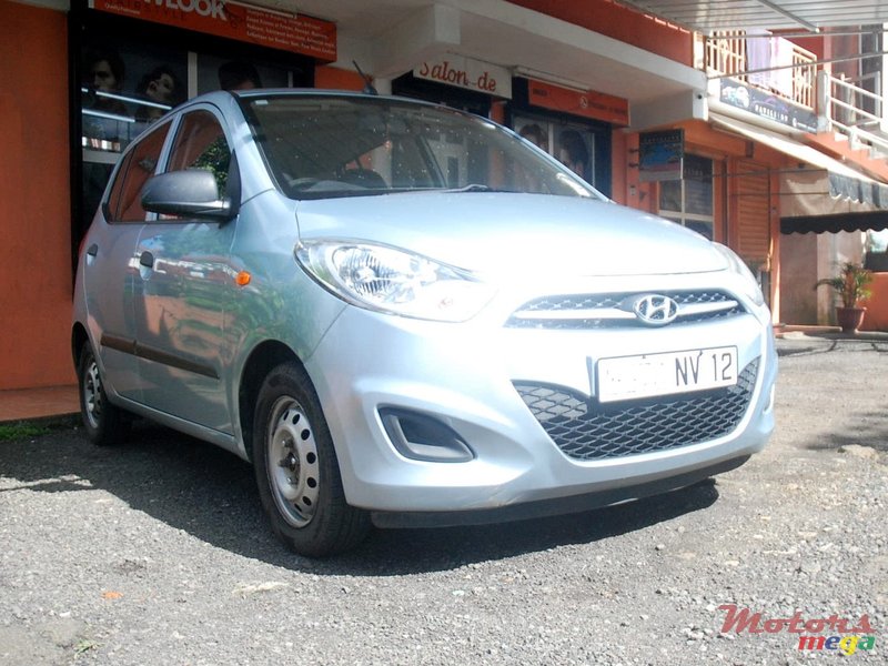 2012' Hyundai i10 photo #2