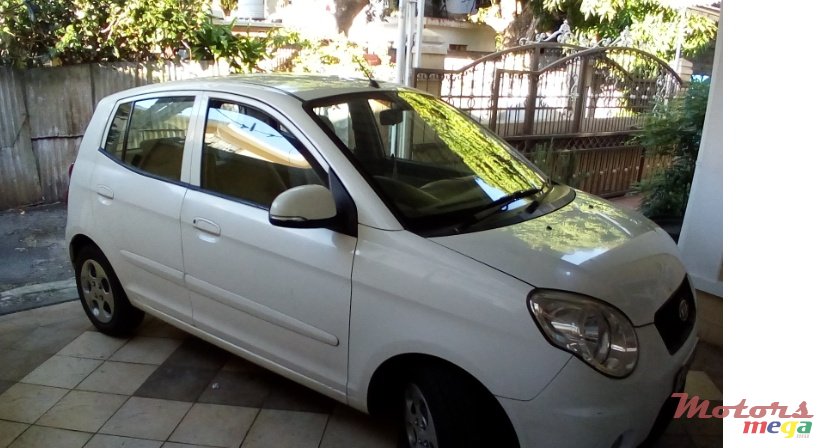 2010' Kia Picanto photo #1