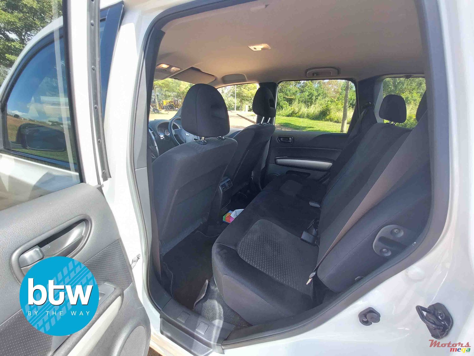 2013' Nissan X-Trail photo #5