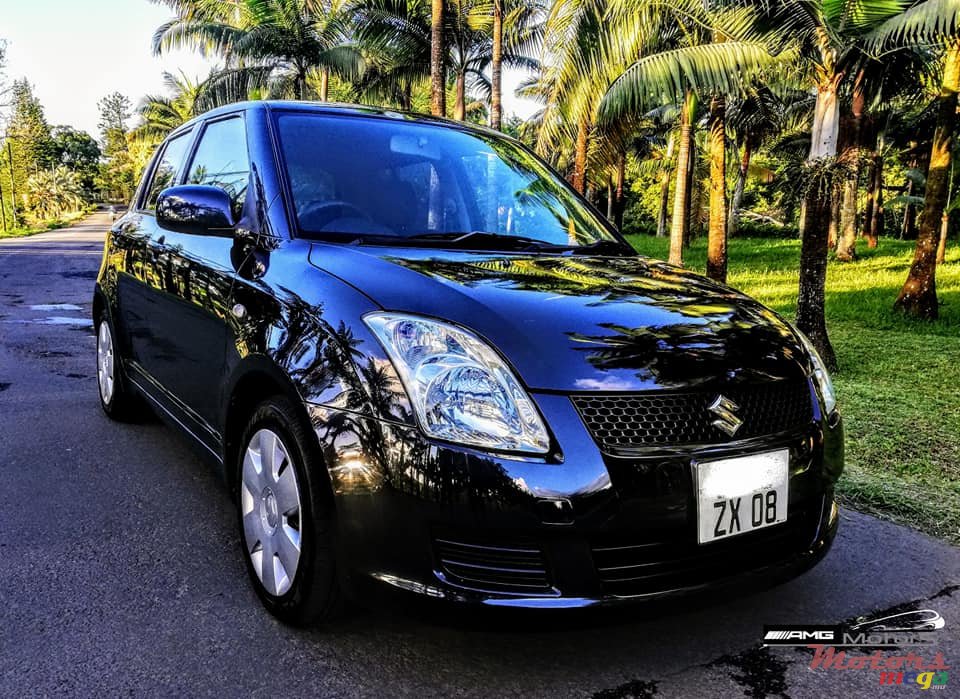 2008' Suzuki Swift Japan photo #1